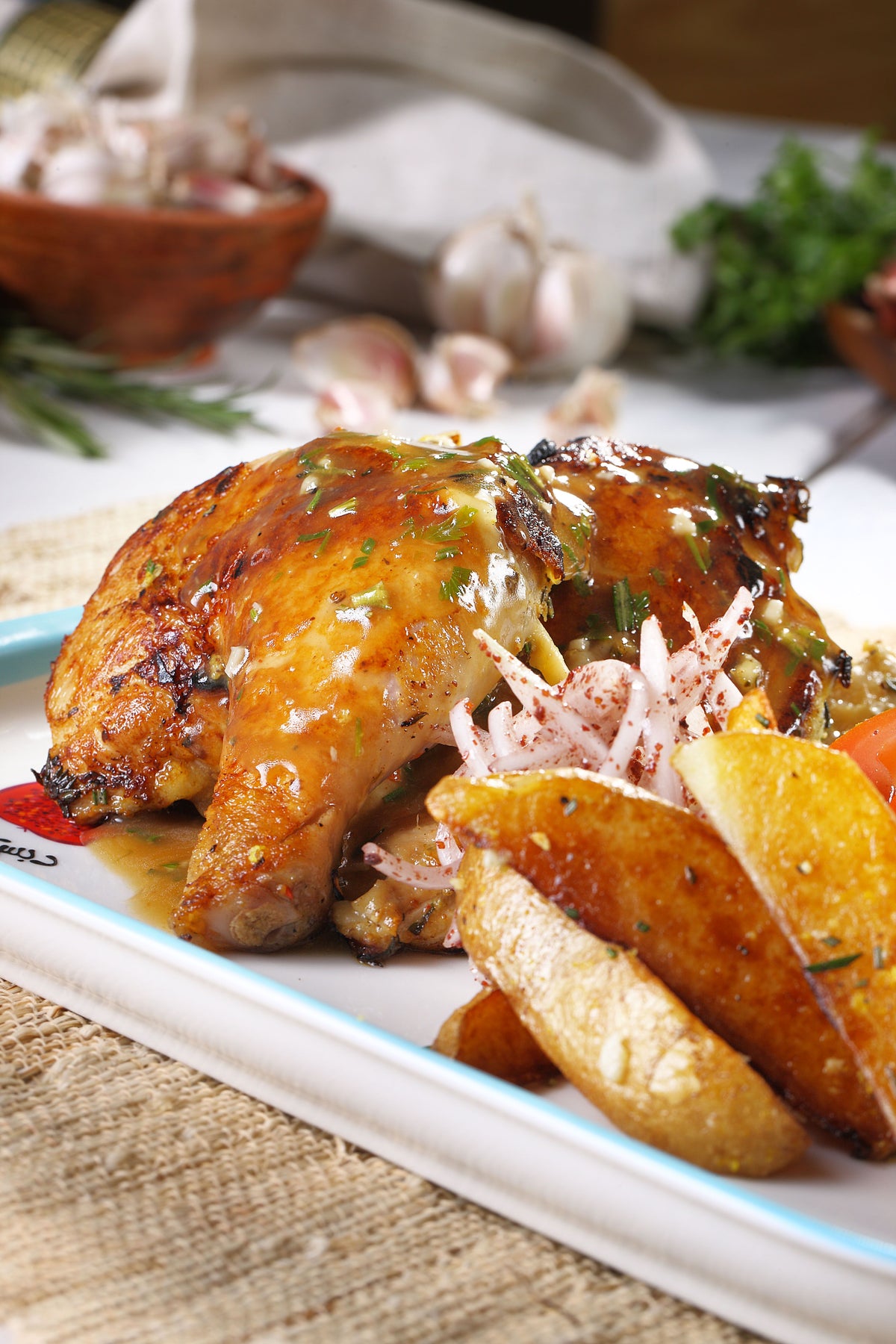 Griechisches Ofenhähnchen mit Schwarzem Pfeffer, Zitrone und Kartoffeln
